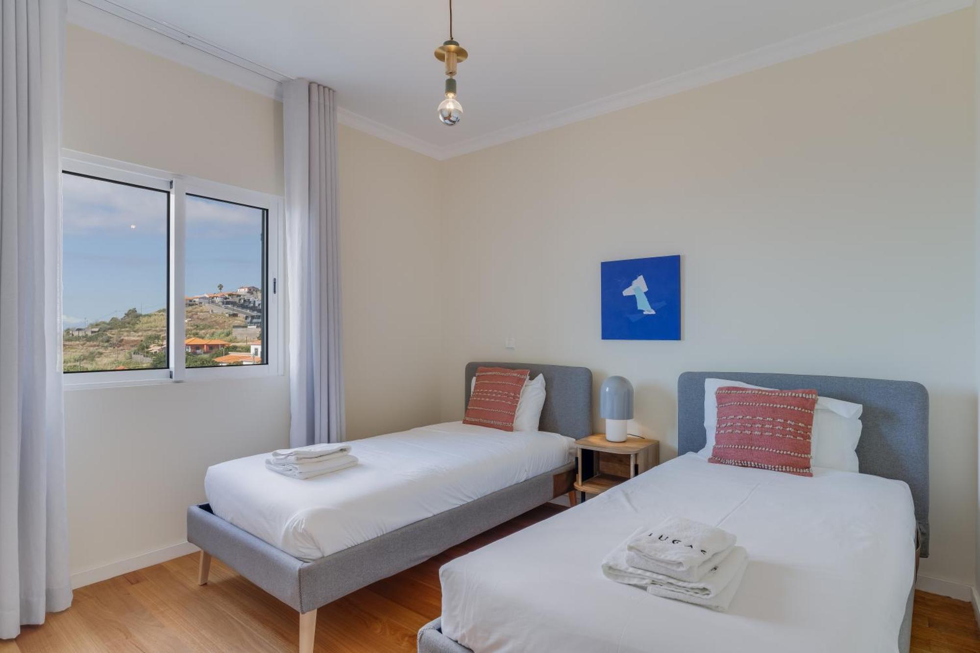 Costa Azul Apartment Canico  Exterior photo